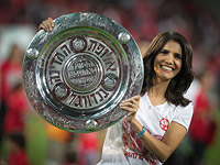 Алона Баркат, владеющая футбольным клубом 