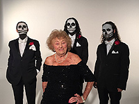 Вокалистке The TritoneKings, пережившей Холокост, исполнилось 97 лет