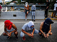 Начались поставки  американской гуманитарной помощи в Венесуэлу