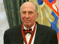 Сергея Юрского похоронили на Троекуровском кладбище в Москве