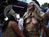 Сиднейский парад гордости: Кайли Миноуг и полмиллиона участников. Фоторепортаж