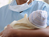 Данные ЕС: рождаемость снижается, средний возраст первородящей приближается к 30