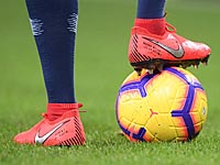 Пентек забил очередной гол.  