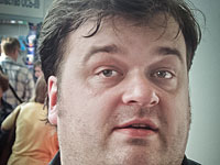 Российская телезвезда Василий Уткин подвергся нападению злоумышленника