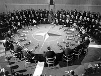 Блок NATO: первые 70 лет. Фотогалерея
