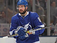 НХЛ: Никита Кучеров побил рекорд Александра Могильного