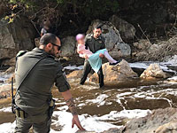 Семье, выехавшей на природу, потребовалась помощь пограничников, чтобы вернуться домой