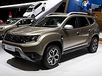 Бюджетный кроссовер Dacia Duster получил новый двигатель