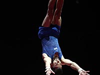 Чемпионат Европы по спортивной гимнастике. Израильтянин завоевал серебро в опорном прыжке