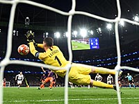 Агуэро не реализовал пенальти. Кейн травмирован. 