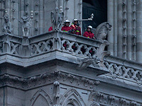 Прокурор Парижа: сотрудники Нотр-Дам 23 минуты после сигнала тревоги не вызывали пожарных