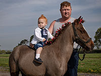 От ослов до пони: конные парады в Англии и Германии. Фоторепортаж