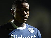 Футболист потерял сознание во время матча и скончался в больнице