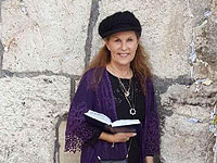 Названо имя женщины, убитой в синагоге в Калифорнии