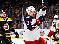 Панарин забросил две шайбы. 