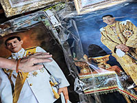 Король Таиланда женился на генерале: невеста у ног монарха