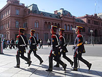 Сообщение о бомбе в резиденции президента Аргентины оказалось ложным