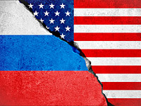 Neue Zürcher Zeitung: Россия надеется на смягчение конфронтации с США