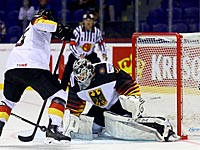 Чемпионат мира: сборные Германии, России и Швейцарии победили во всех матчах