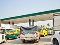 Забастовка таможенников привела к очередям на ливанских АЗС