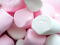 Семилетняя девочка умерла, подавившись маршмэллоу 