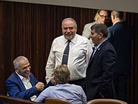 СМИ: обсуждается компромисс по закону о призыве. НДИ: