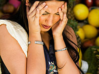 FDA одобрило к продажам разработанный израильским стартапом браслет от мигреней