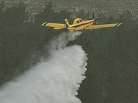 Сильный полевой пожар в промзоне Кирьят-Бялика, задействована спецавиация