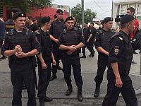 На акциях в центре Москвы задержаны более 400 человек