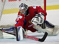 Трагедия в семье экс-вратаря сборной России: в убийстве матери подозревается младший сын