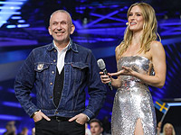 Израильская супермодель Бар Рафаэли объявила, что беременна третьим ребенком