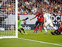 Золотой кубок. Сборные Панамы и США вышли в четвертьфинал