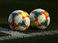 Грузинские футболисты вышли на матч в футболках с надписью 