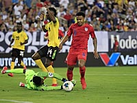 Американцы вышли в финал Золотого кубка. Дубль хавбека 