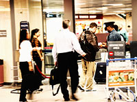 В мексиканском аэропорту задержаны 10 россиян