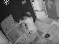 Кадр с камеры наблюдения в детском саду