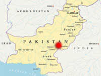 Железнодорожная катастрофа и тяжелое ДТП на севере Пакистана, множество жертв