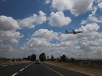 После взрыва возникла пробка на 1-й трассе около съезда на Бен-Гурион