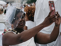 Вопреки дождю: белый ужин в Нью-Йорке. Фоторепортаж