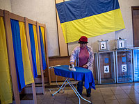 Начались досрочные выборы в Верховную Раду Украины  