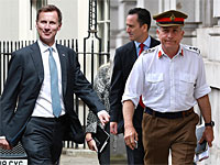 Захват танкера иранцами: Великобритания созвала чрезвычайный кабинет