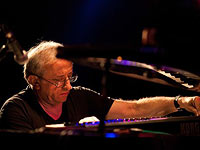 Вечер импровизационной джазовой музыки: Вячеслав Ганелин, Хагай Ферштман, Григорий Сандомирский, Асиф Цахар
