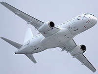 Самолет SSJ-100 