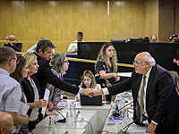 Завершилась подача предвыборных списков, раскол в правом лагере