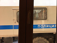 После митинга в Москве начались задержания; бойцы Росгвардии в 