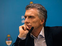 После поражения президента Макри на предварительных выборах биржа Буэнос-Айреса рухнула на 48%