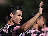 Криштиану Роналду исполнил смешной танец в рекламе азиатского