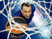 Дэвид Блатт сообщил, что болен рассеянным склерозом, но продолжает тренировать