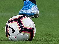 Лига Европы.  Фер забил два мяча после угловых. 