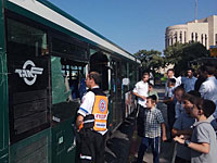 В результате столкновения автобуса и грузовика пострадали трое детей